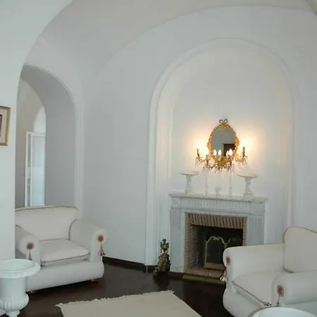 فيلة Villa Fonte Gaia كابري