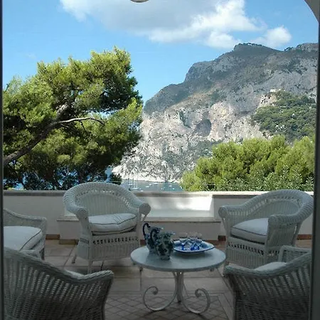 فيلة Villa Fonte Gaia
